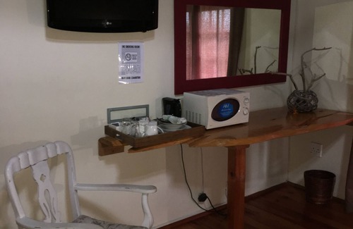 Gonubie Bed & Breakfast | The Birdhouse