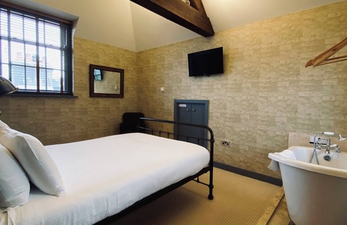 Winchester Bed & Breakfast | The Black Hole
