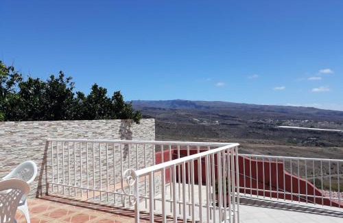 San Bartolome de Tirajana House | The Black Horse Canarias - Adults Only