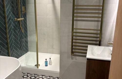 Cardigan Hotel | The Black Lion Hotel