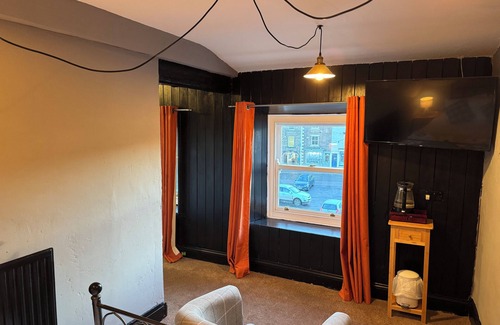 Leyburn Hotel | the black swan