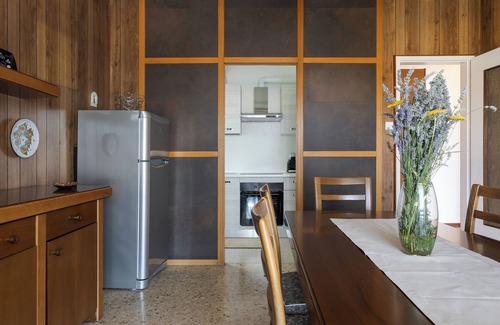 Barriera Vecchia-San Giacomo Apartment | THE BLACK SWAN