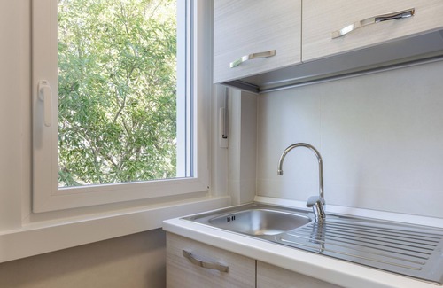 Barriera Vecchia-San Giacomo Apartment | THE BLACK SWAN