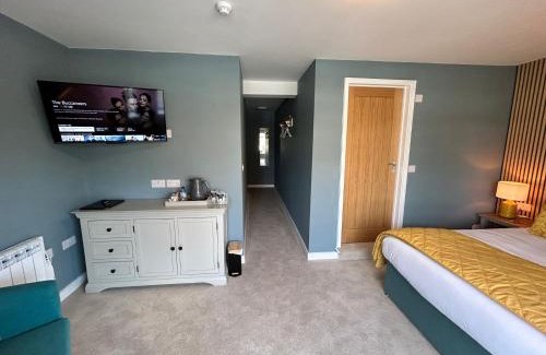 Halland Hotel | The Blacksmiths Arms