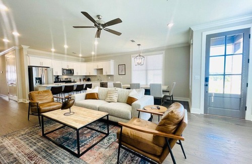 Oxford Condo | The Blake, Discounted rate for LSU game day!