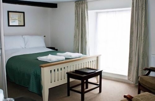 Woodstock House | The Blenheim Buttery