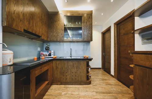 Hang Xanh Hotel | The Bloom Pham Viet Chanh - Modern Living Space in Saigon - A Top Choice for Western Travelers