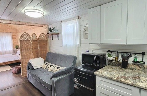 Logan Cabin | The Blue Bird "Shipping Container home" Newly Upgraded!