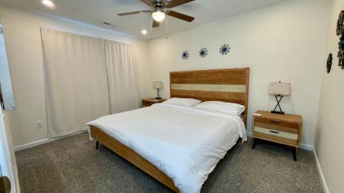 Sylva Apartment | The Blue Door at Sylva Home Base Apartments