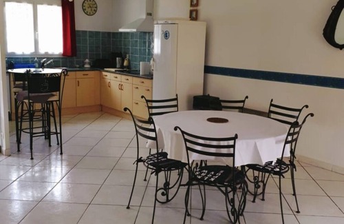 Sigean House | The Blue house