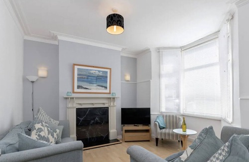 Thornaby On Tees Apartment | The Blue House