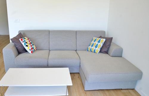 Como Apartment | The Blue - lake/city view modern apt near villa Olmo