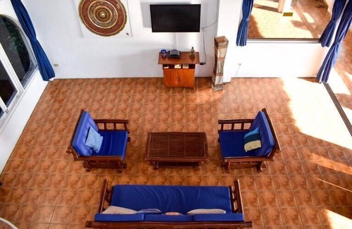 Moalboal Hotel | The Blue Orchid Resort