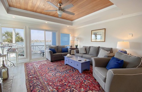 Wrightsville Beach House | The Blue Pearl by Sea Scape Properties