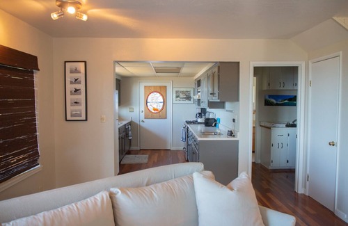 Shelter Cove House | The Blue Pelican