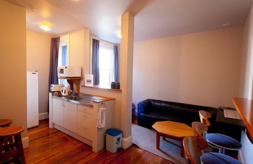 Methven Hotel | The Blue Pub