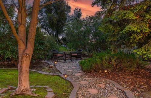 Mariposa House | The Blue Resort of Yosemite - Pool, Spa, Games