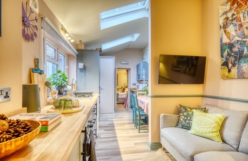 Upper Town House | The Bluebell