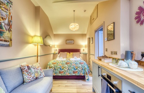 Upper Town House | The Bluebell