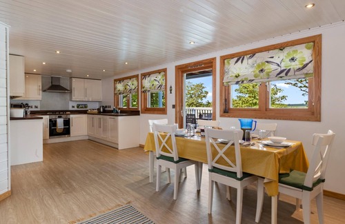 Penally House | The Bluebell - Luxury Lodge With Hot Tub
