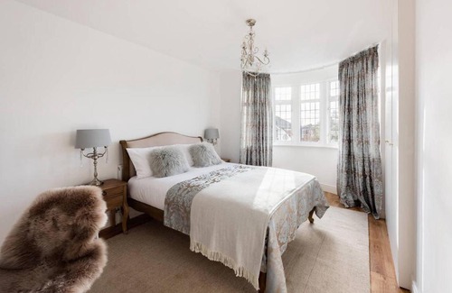 Garston Apartment | The Bluebird - One Bedroom Apartment in Watford