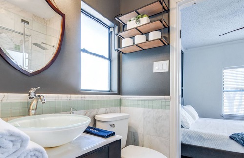 Rockwall House | ★“The Bluebonnet”★Child/Pet Friendly★Downtown★