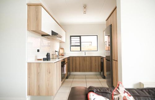 Tshwane House | The Blyde lagoon facing Pretoria