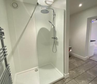 Maenporth Apartment | The Boardroom at The Beach House