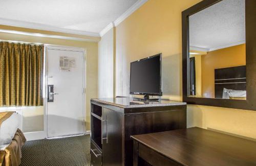 Atlantic City Hotel | The Boards AC