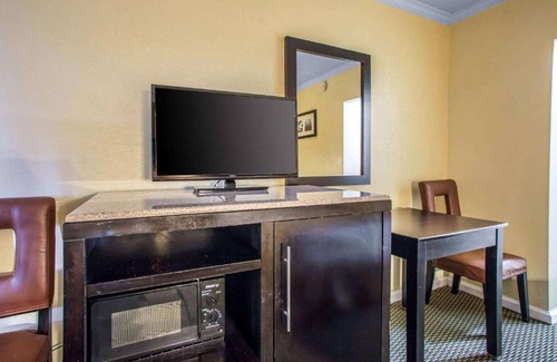 Atlantic City Hotel | The Boards AC