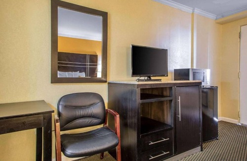 Atlantic City Hotel | The Boards AC