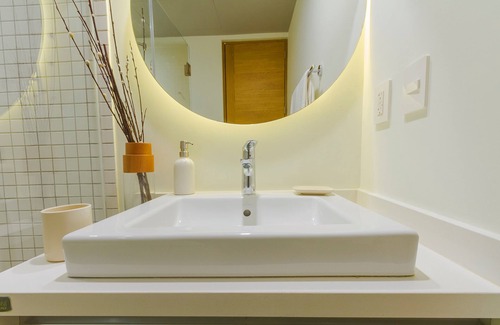 Luis Donaldo Colosio House | The Boat A403 By Lockey