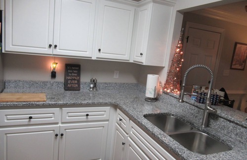 North Augusta House | THE " BOAT ANCHOR LOUNGE" UPSCALE LUXURY