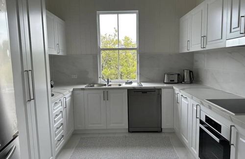 Albion House | The Boat House