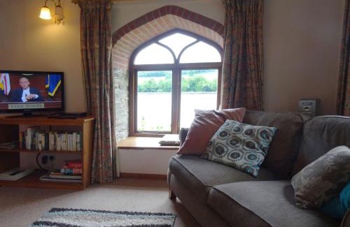 Saint Winnow House | The Boat House