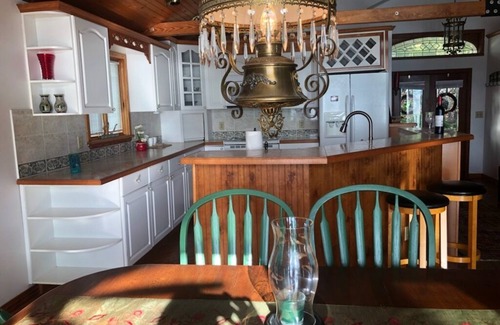 Mount Dora Cabin | The Boat House on Lake Dora - Waterfront & Downtown