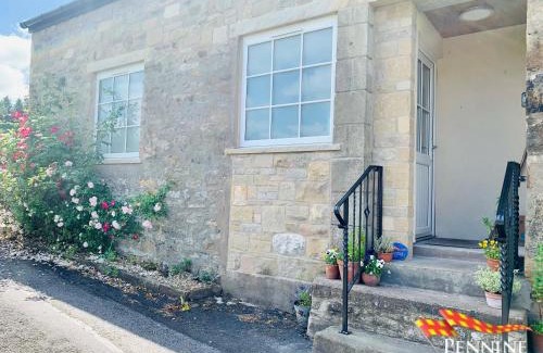 Slaggyford Apartment | The Boat House, Spacious Village Apartment