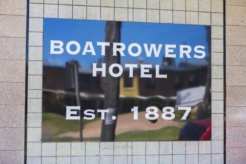 Stockton Hotel | The Boatrowers Hotel
