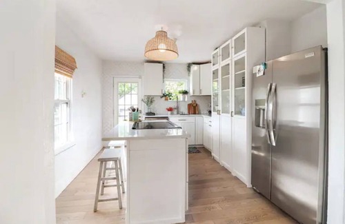 Wyoming House | ~The Boho Vibe House~Hot Tub~Free Parking!