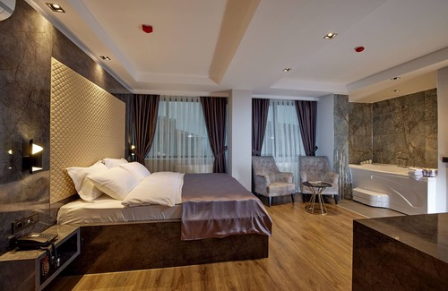 Mecidiyekoy Hotel | The Bold Hotel