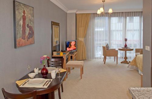 Uskudar Apartment | The Bosphorus House