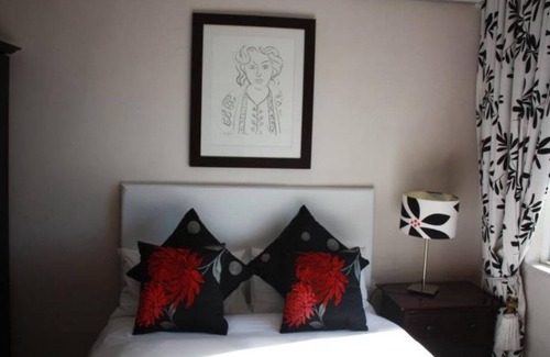Eikenbosch House | The Boston Guest House