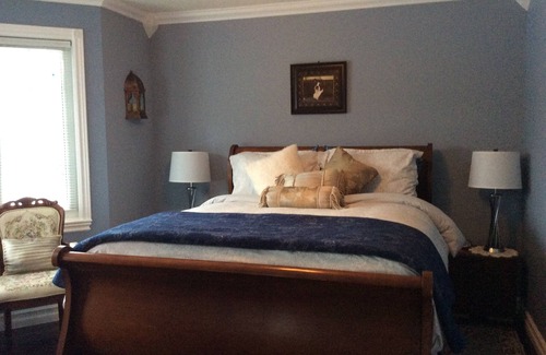 Ottawa Division Bed & Breakfast | The Boston 'T' B&B