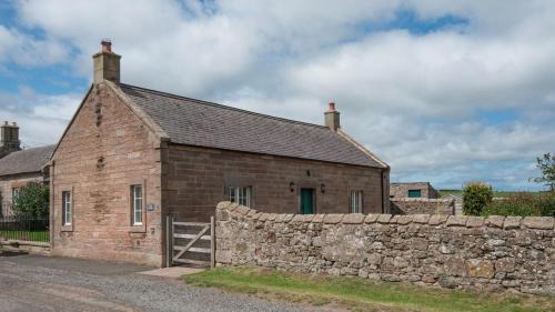 Berwick-upon-Tweed House | The Bothy at Cheswick