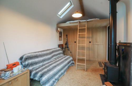 Zeals House | The Bothy