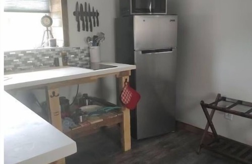 Bandera Apartment | The Boulderdash Bird House studio apt! Wonderful tree top setting, in nature!
