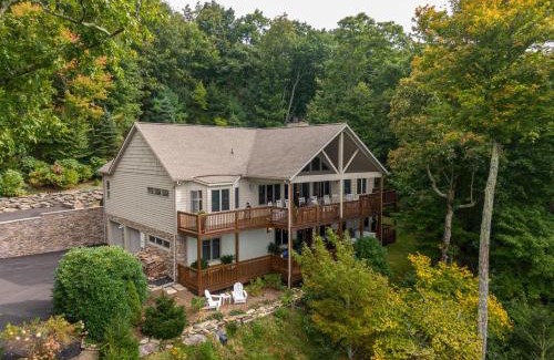 Boone House | The Boulders
