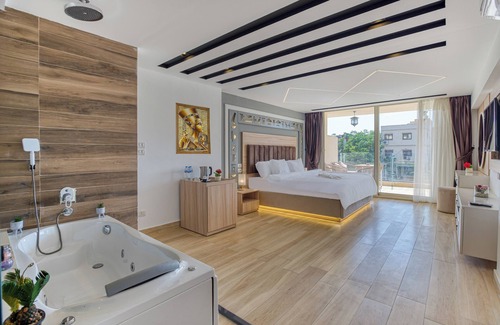 Al Haram Hotel | The Boulevard Sphinx Tower