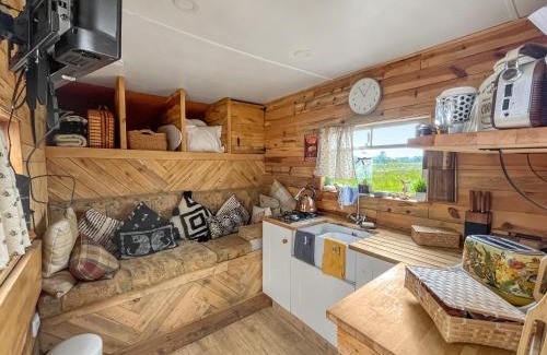 Oving House | The Box - Oasis Farm