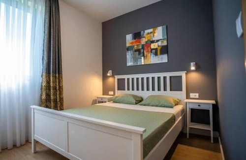 Stari Banovci Apartment | The boy next door apartment